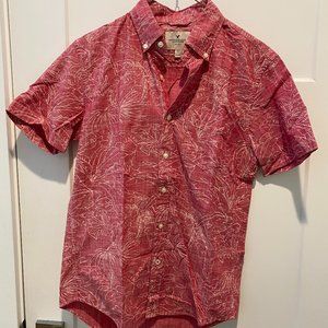 American Eagle XS Male Tropical Red Button-Up Shirt